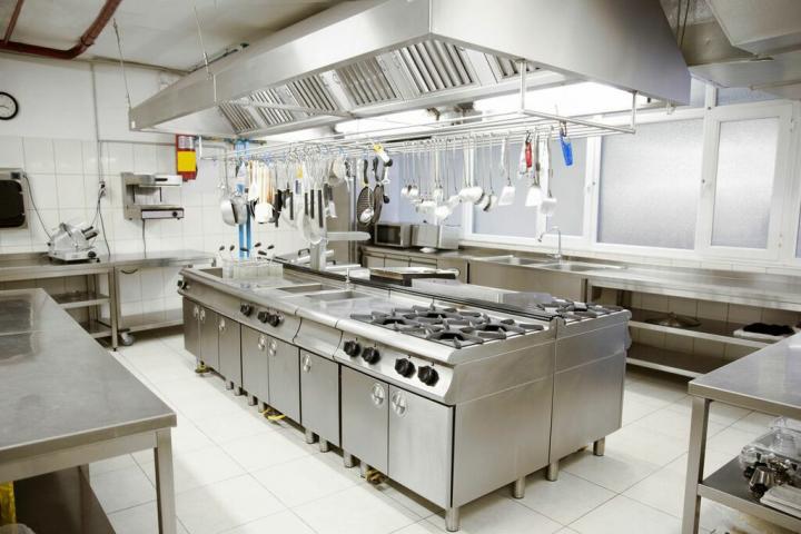 How to Give Your Restaurant Kitchen a Deep Clean?