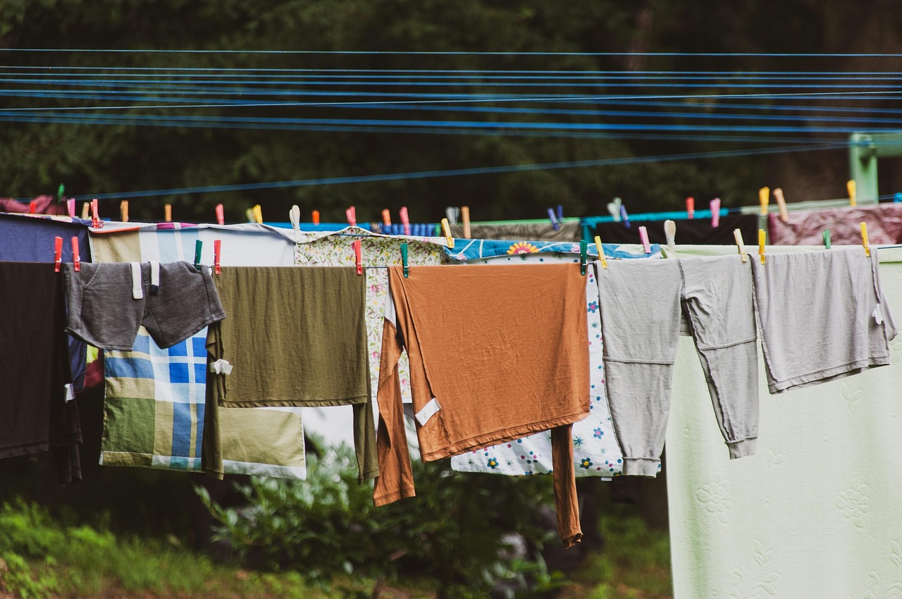 Laundry, clothes line, clothing — 6 Good Reasons To Buy Used Office Furniture
