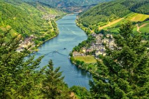 River, nature, mosel — Acquire best sales funnel programs to set hands on large market share