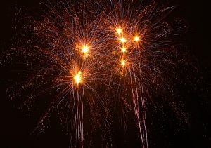 Fireworks, new year's eve, firecrackers — How online casino games will help you earn money?