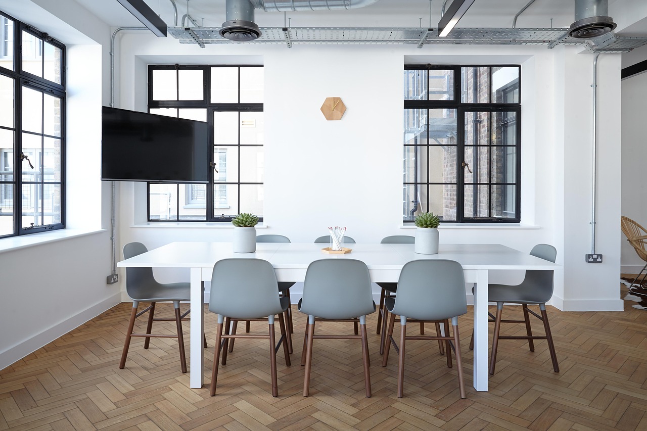 Chairs, table, contemporary — How To Find A Part-Time Job That Fits Your Life