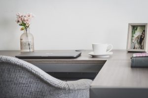 Workplace, workspace, home office — Types of work tables