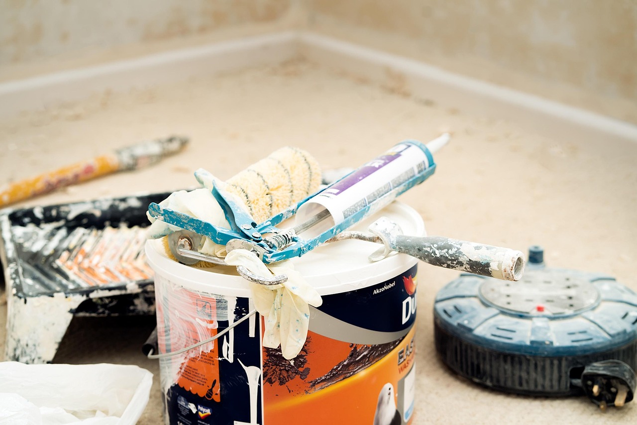 Paint, interior paint, paint bucket — What do you know about carpets?